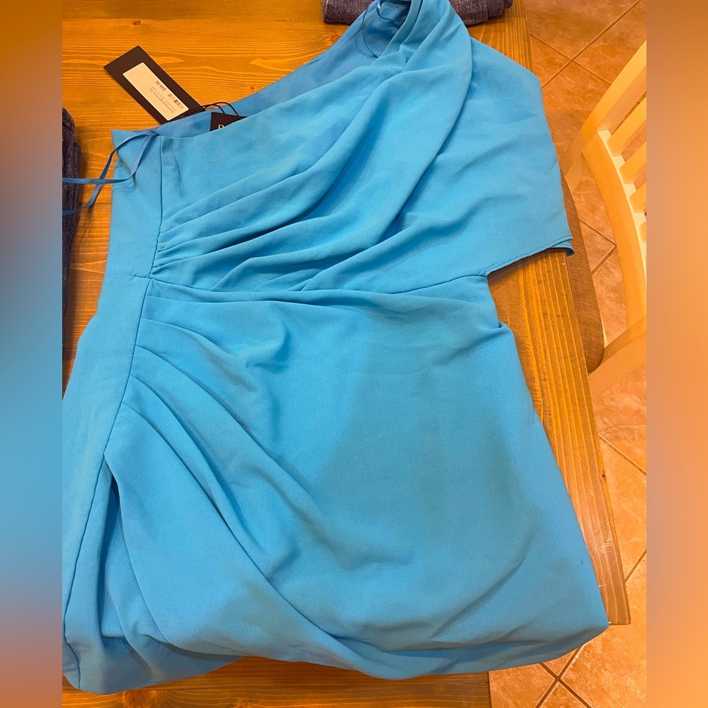 DO+BE Baby blue one shoulder dress!!!